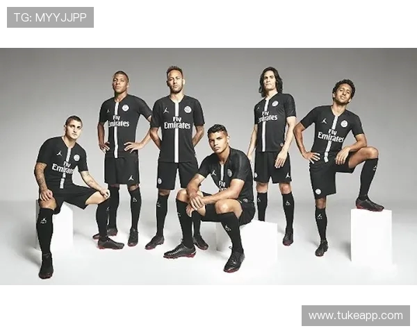 德国电信续约拜仁至 2032 年,赞助费飙升 30% 达 6500 万欧(1) 德国电信续约拜仁至 2032 年,赞助费飙升 30% 达 6500 万欧(1)